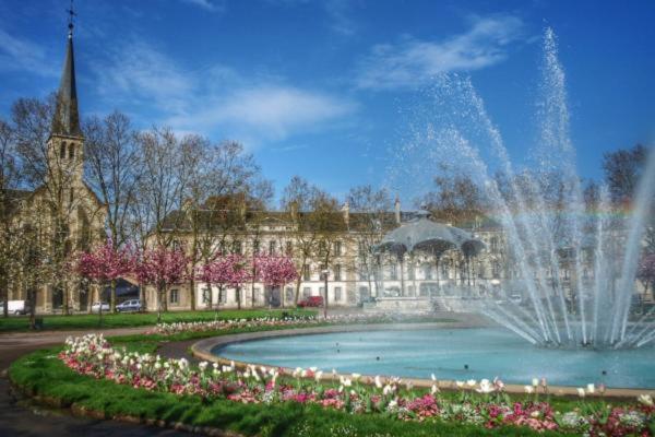 Tres Bel Appartement Dijonnais Place Wilson Gutembert Εξωτερικό φωτογραφία
